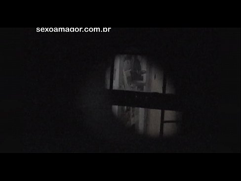 ❤️ Блондини ичкери кирпичтин артына катылган кошуналык войер жашыруун түрдө видеого тартып алат Анальный порно боюнча бизде ❌